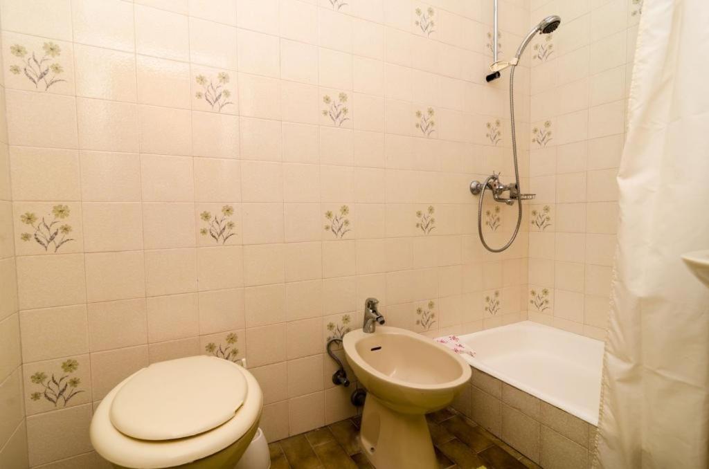 Apartments Anka Тръстено Екстериор снимка