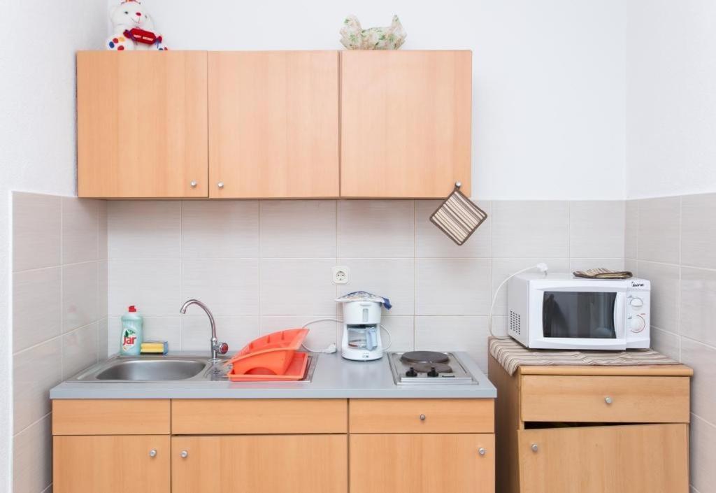 Apartments Anka Тръстено Екстериор снимка