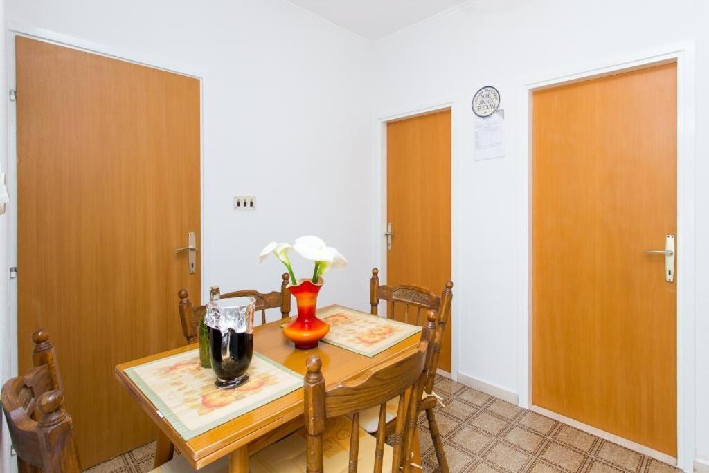 Apartments Anka Тръстено Екстериор снимка