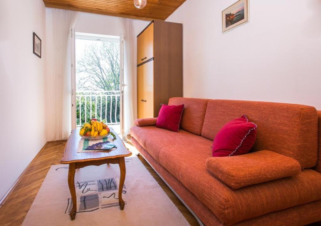 Apartments Anka Тръстено Екстериор снимка